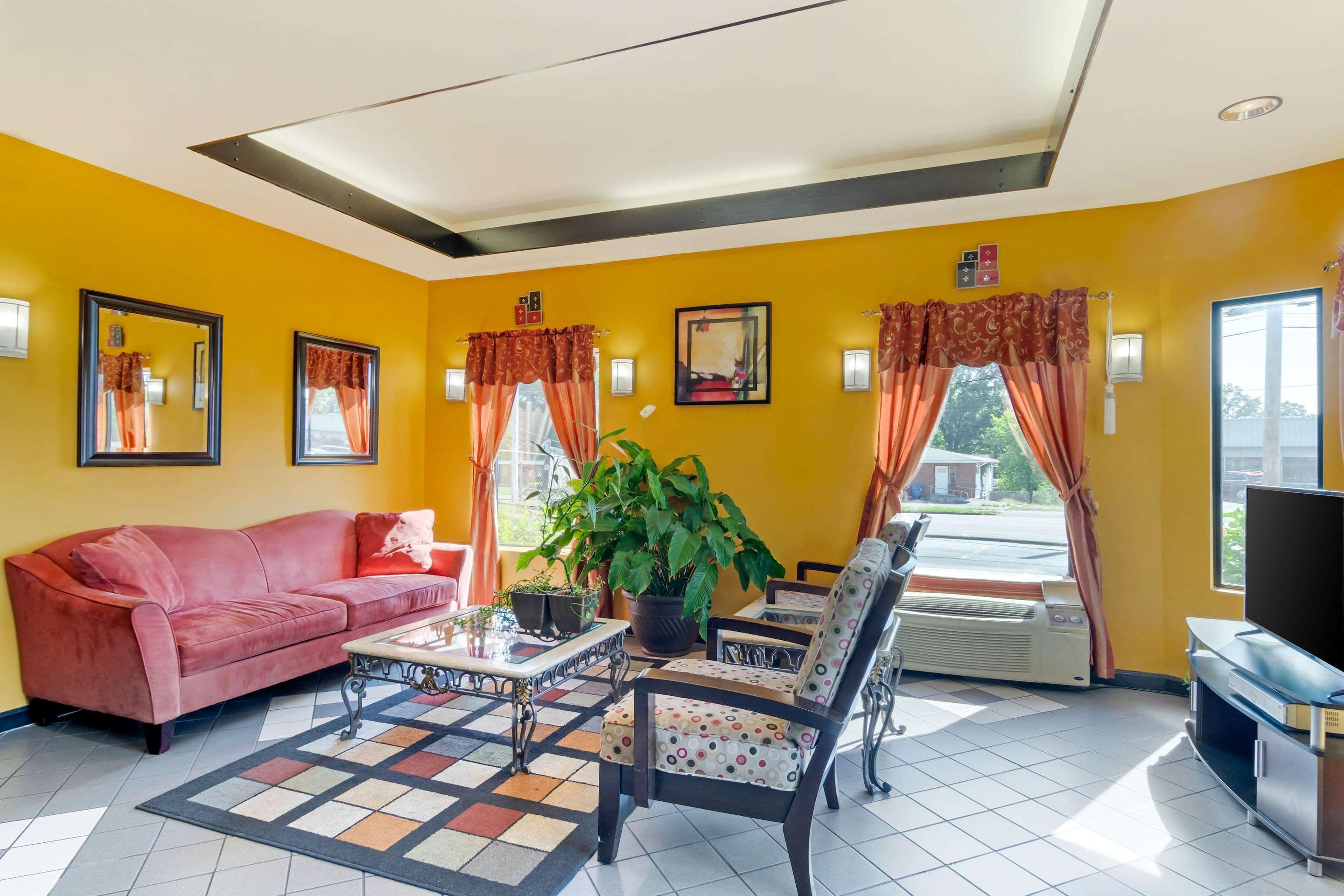 Econo Lodge Inn & Suites Fort Oglethorpe Exteriör bild