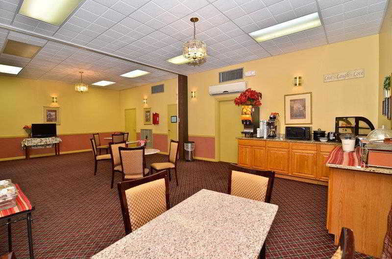 Econo Lodge Inn & Suites Fort Oglethorpe Exteriör bild