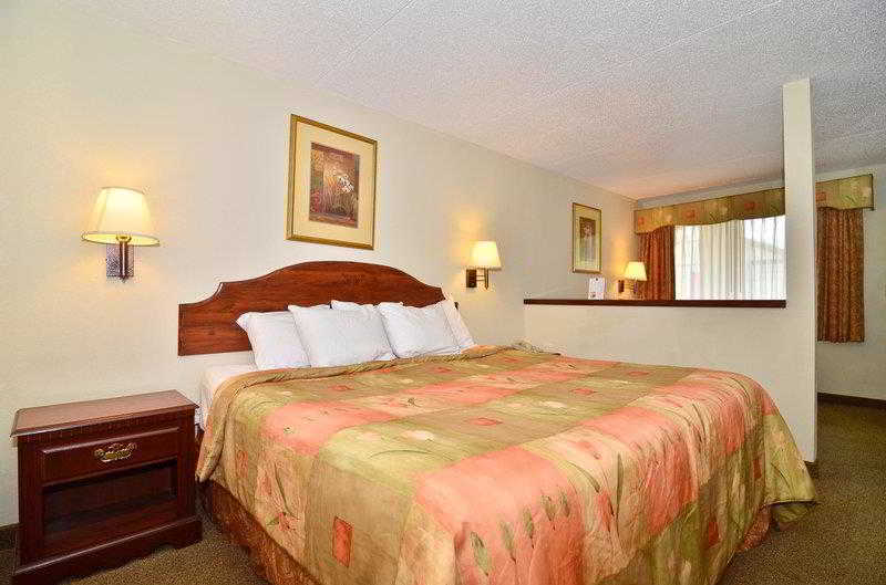 Econo Lodge Inn & Suites Fort Oglethorpe Exteriör bild
