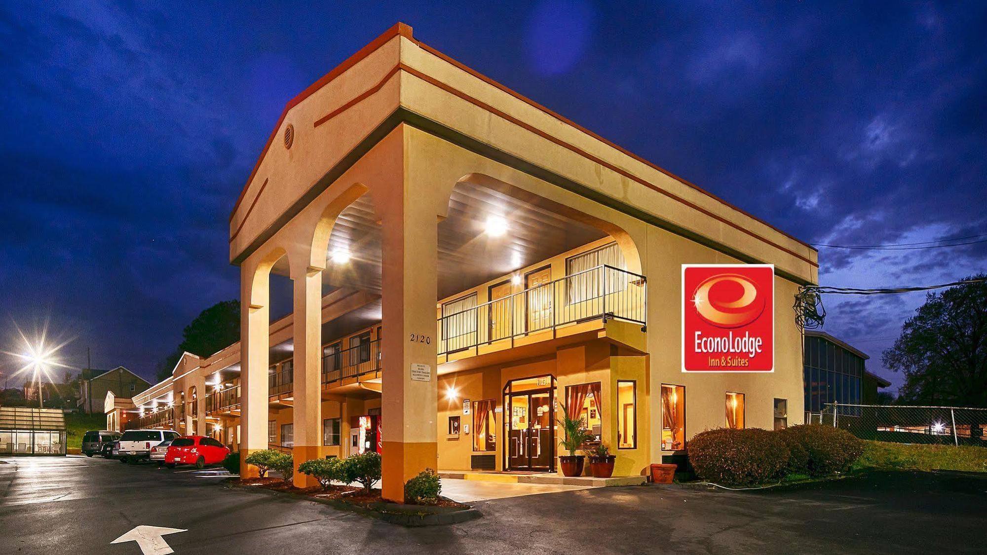Econo Lodge Inn & Suites Fort Oglethorpe Exteriör bild